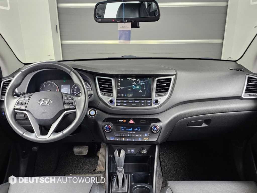 2018 Hyundai Tucson Diesel Gris - Miniatura 7