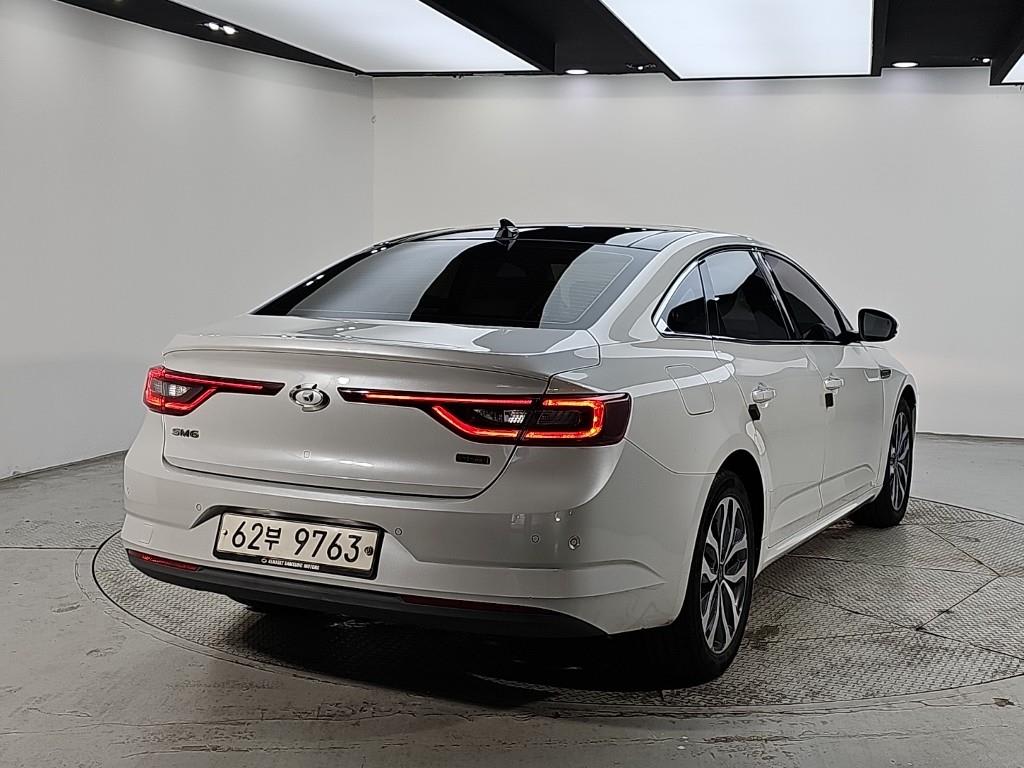 2016 Samsung SM6 Gasoline Blanco - Miniatura 4