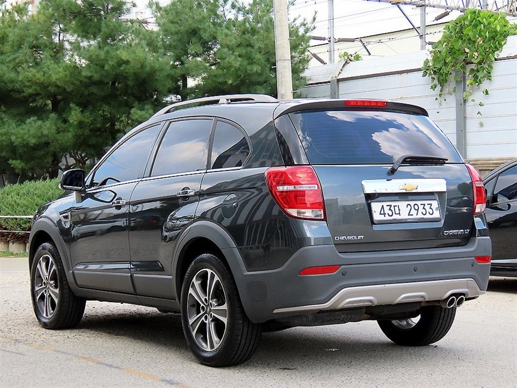 2017 Chevrolet Captiva 2.0 Gris - Miniatura 3