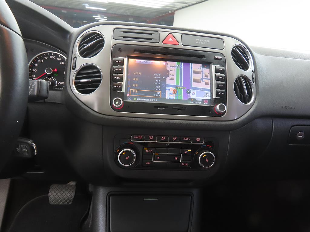 2011 Volkswagen Tiguan 2.0 Blanco - Miniatura 10