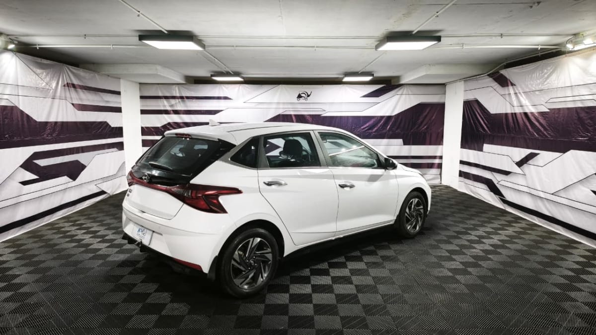 2024 Suzuki BALENO 1.5 Blanco - Miniatura 8