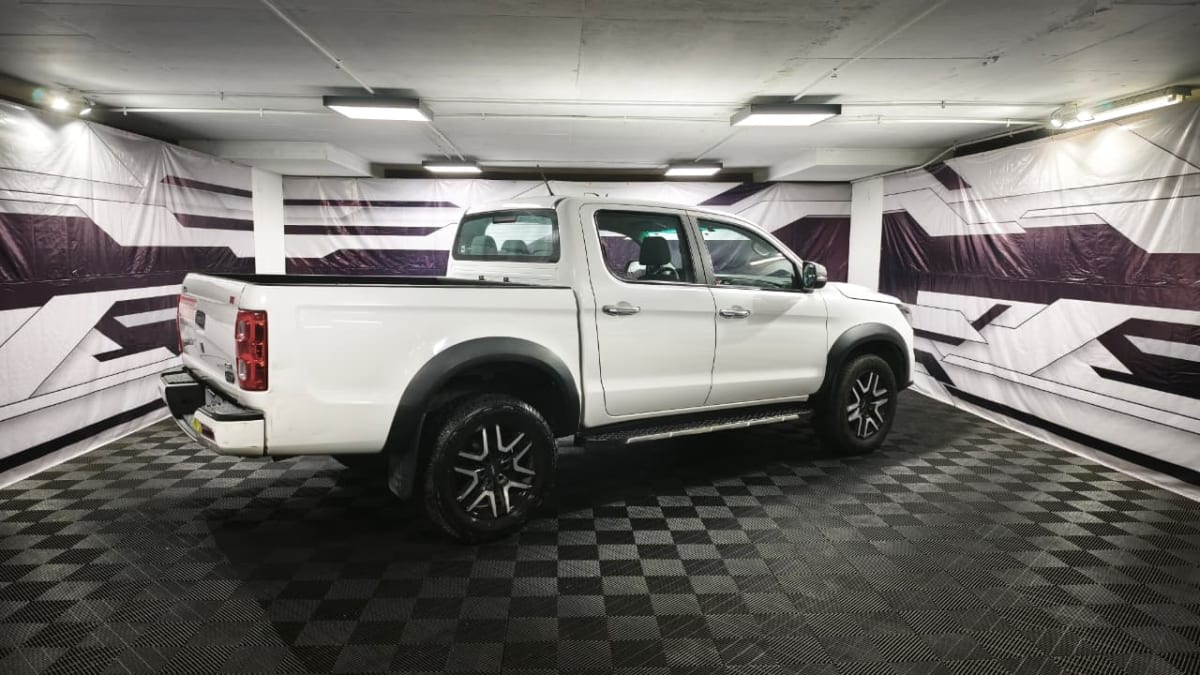 2022 Mitsubishi L200 2.4 Blanco - Miniatura 7
