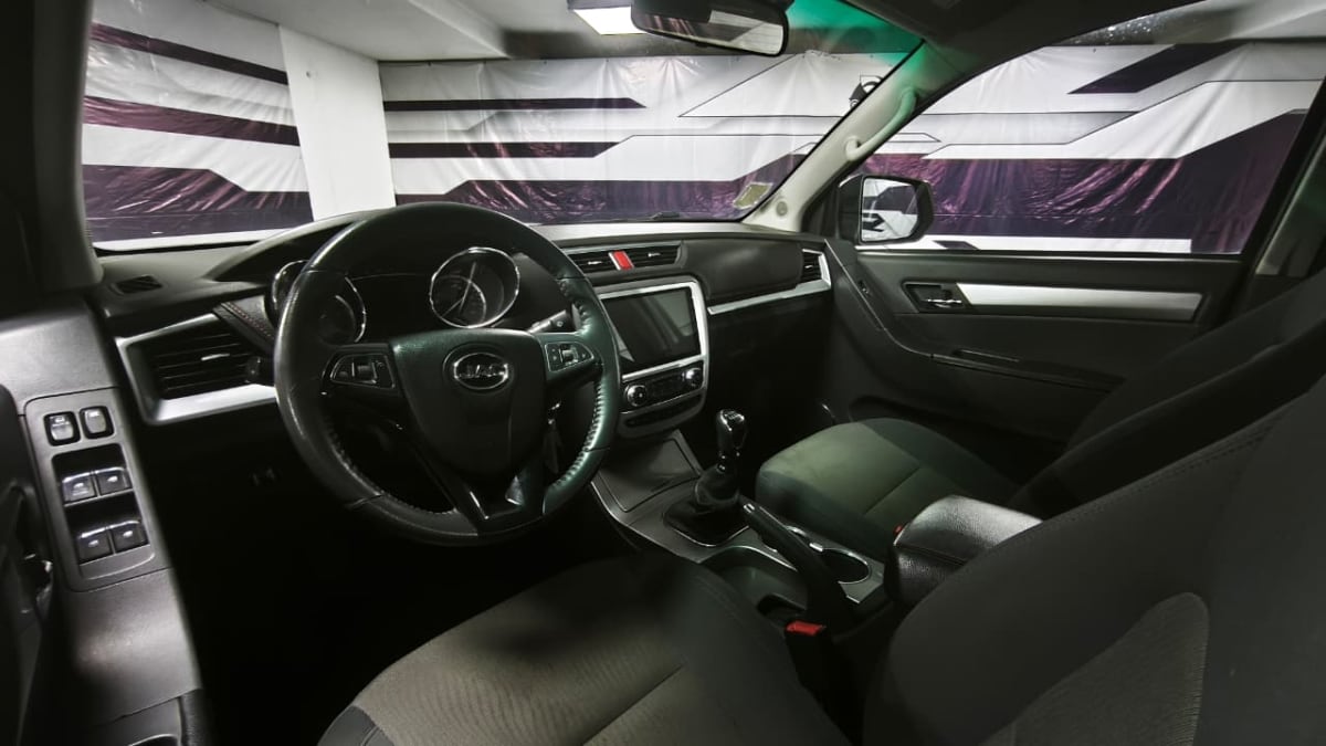 2022 Mitsubishi L200 2.4 Blanco - Miniatura 10