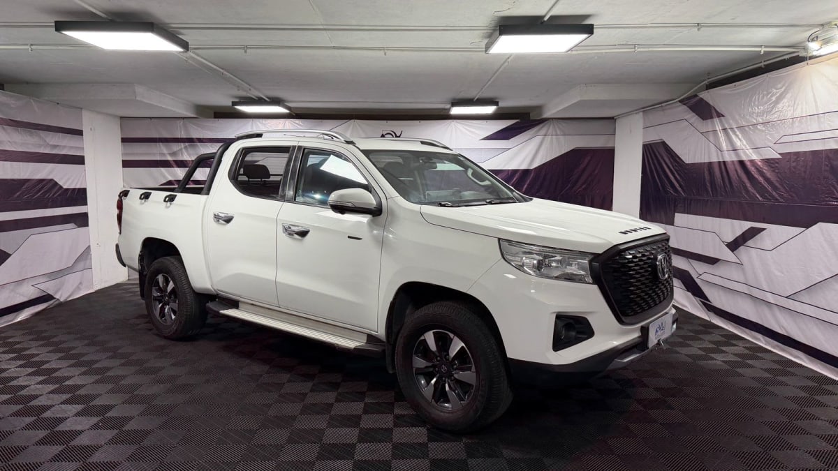 2023 Renault Oroch INTENS Blanco - Miniatura 4