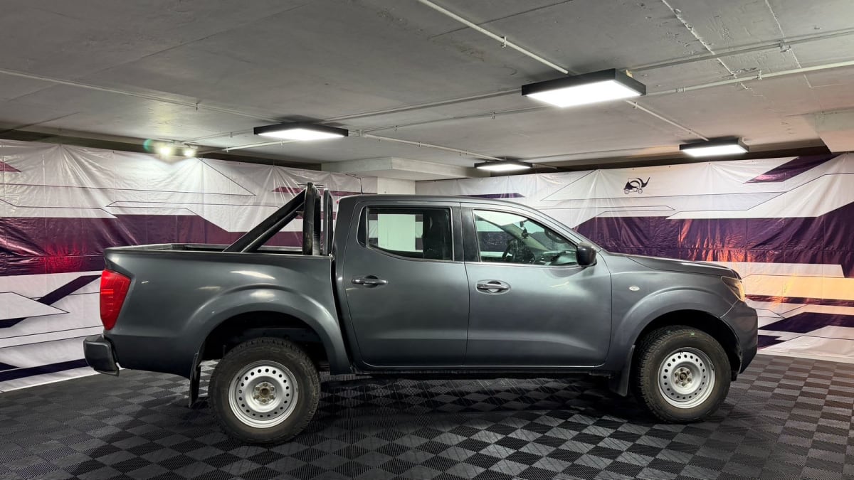 2022 Mitsubishi L200 2.4 Gris - Miniatura 5