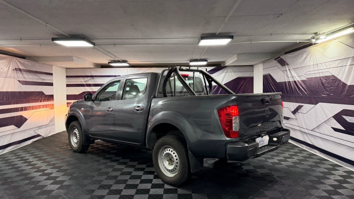 2022 Mitsubishi L200 2.4 Gris - Miniatura 9