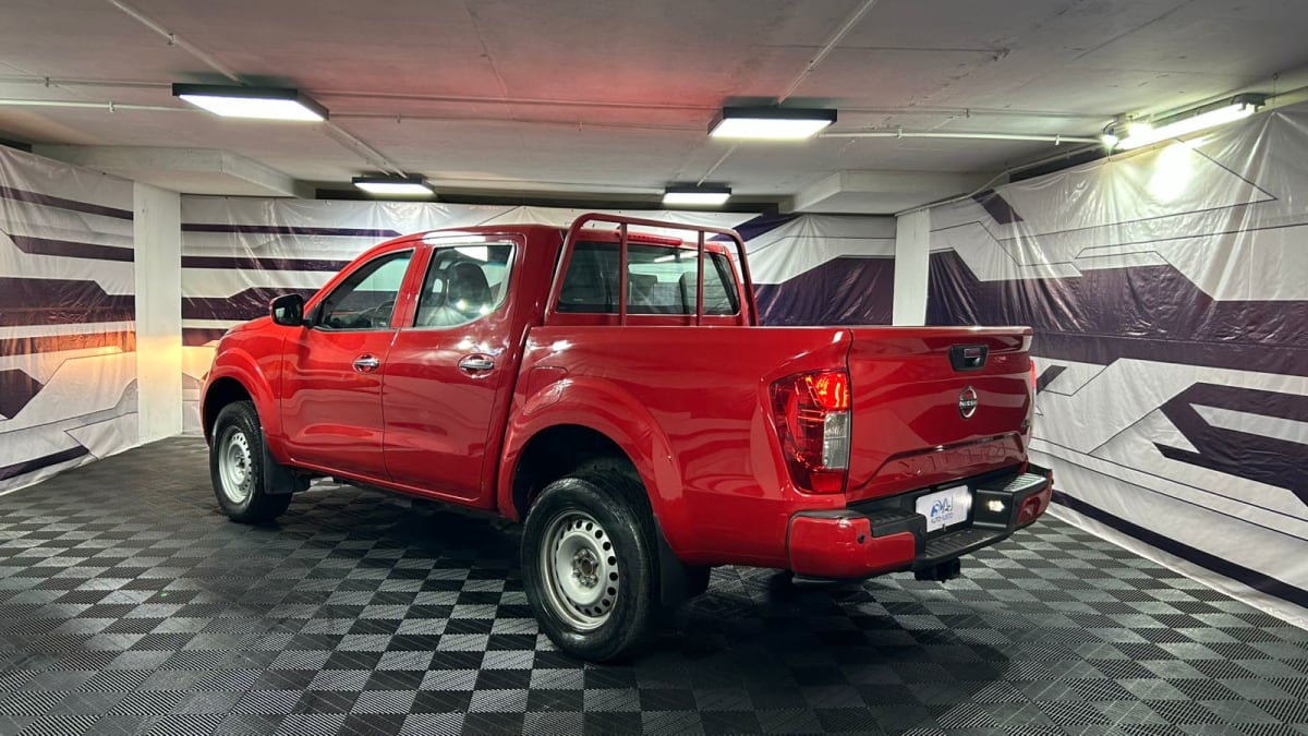 2023 Mahindra Pick Up 2.2 Rojo - Miniatura 9