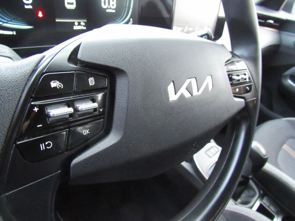 2025 Kia K3 CROSS - Miniatura 3