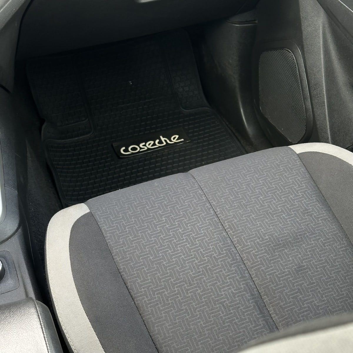 2022 Chevrolet Colorado 4×4 - Miniatura 10
