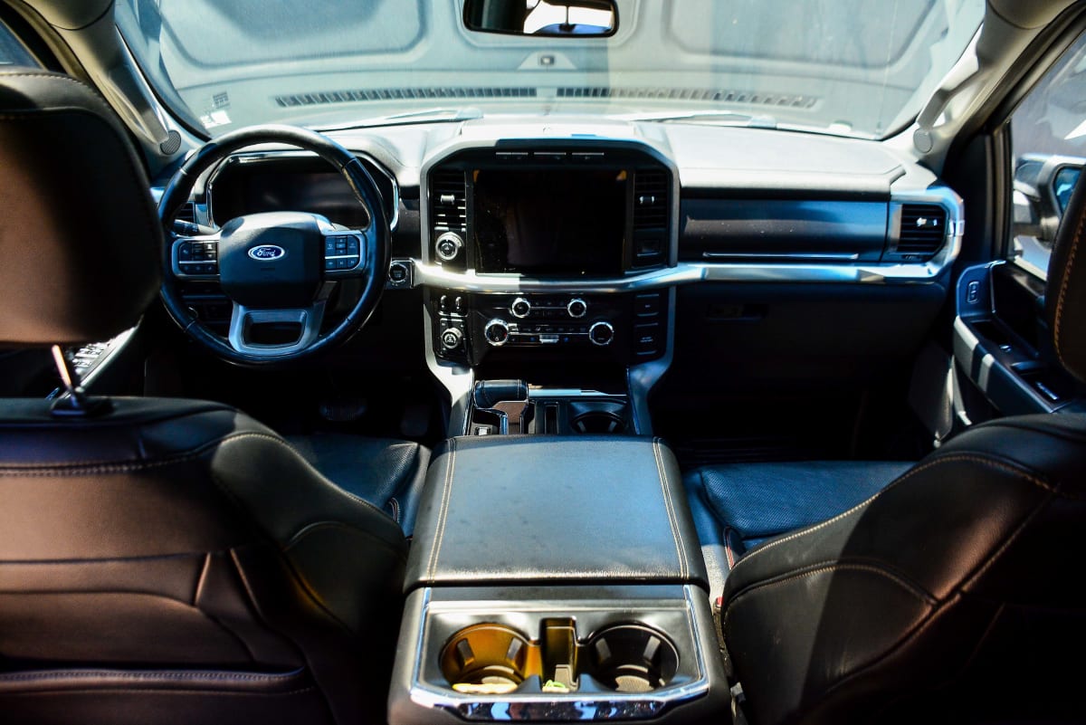 2022 Ford F-150 LARIAT - Miniatura 8