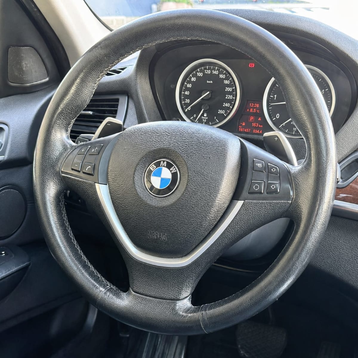 2015 BMW X6 Xdrive - Miniatura 5