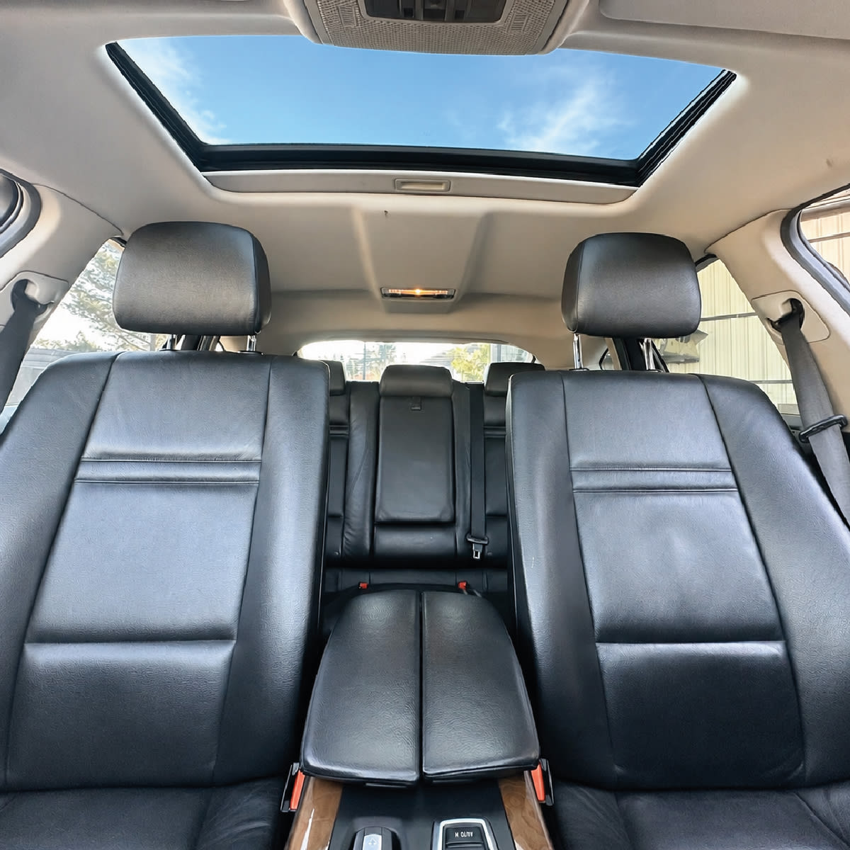 2015 BMW X6 Xdrive - Miniatura 10