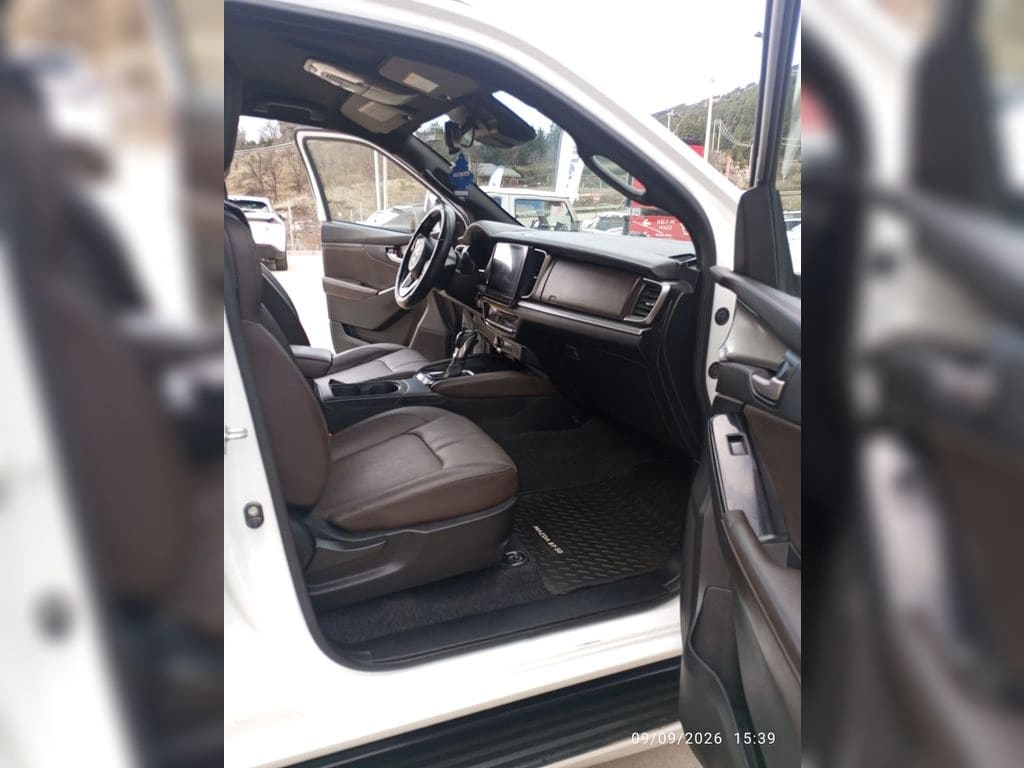 2024 Mazda BT-50 HIGH - Miniatura 6