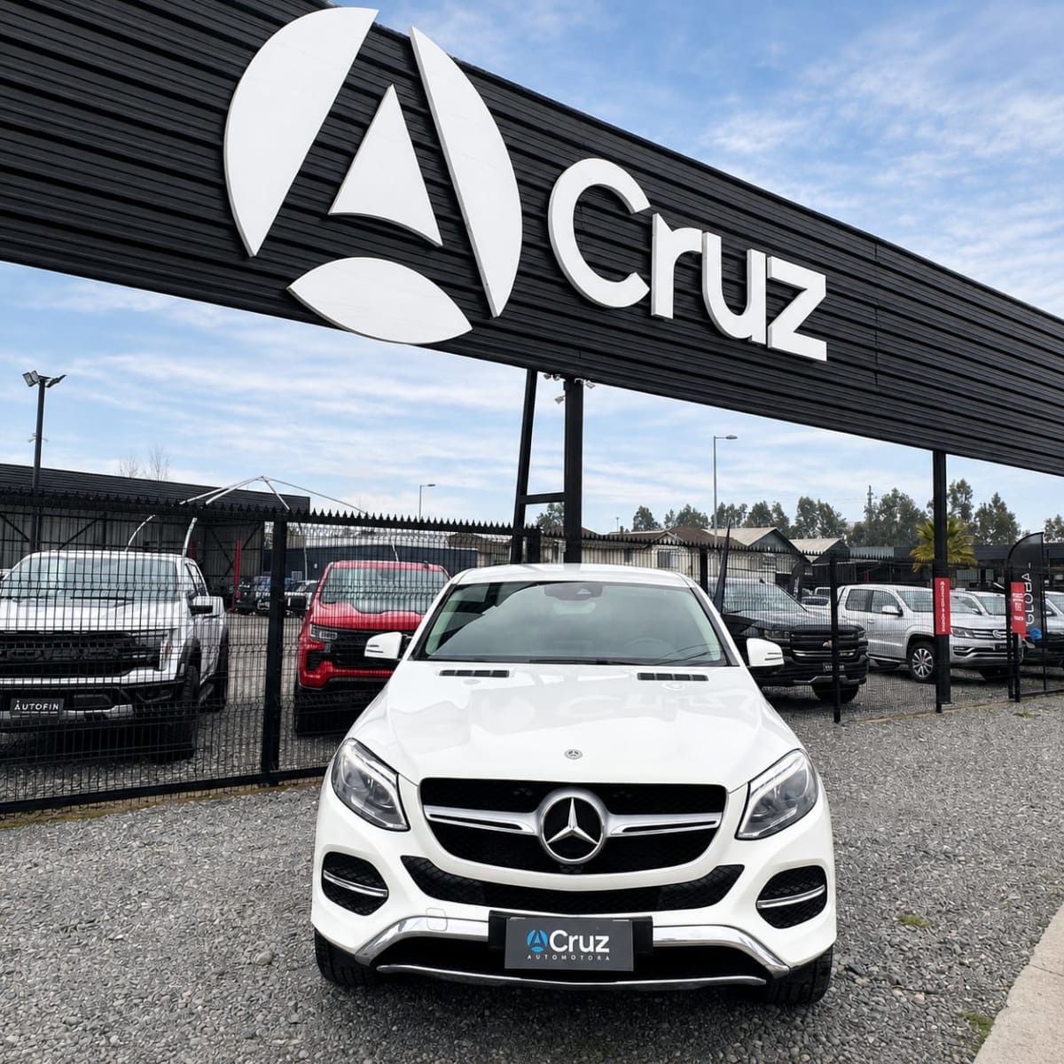 2018 Mercedes Benz GLE 400 - Miniatura 4