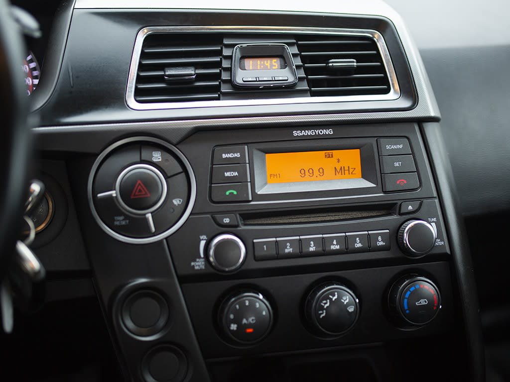 2017 SSANGYONG ACTYON SPORTS 2WD - Miniatura 5