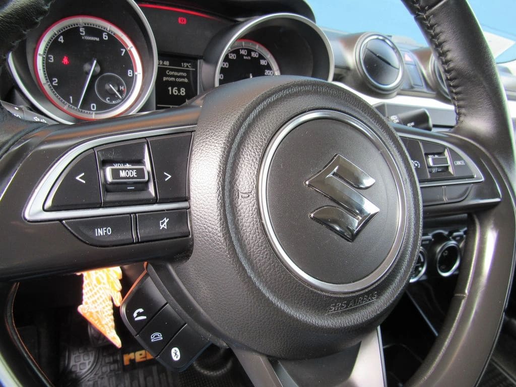2019 Suzuki SWIFT GLX - Miniatura 4