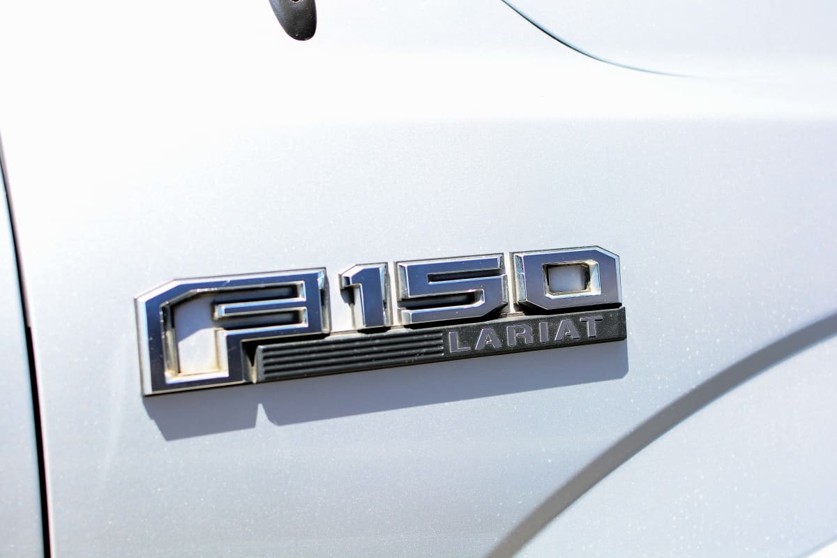 2020 Ford F-150 LARIAT - Miniatura 4