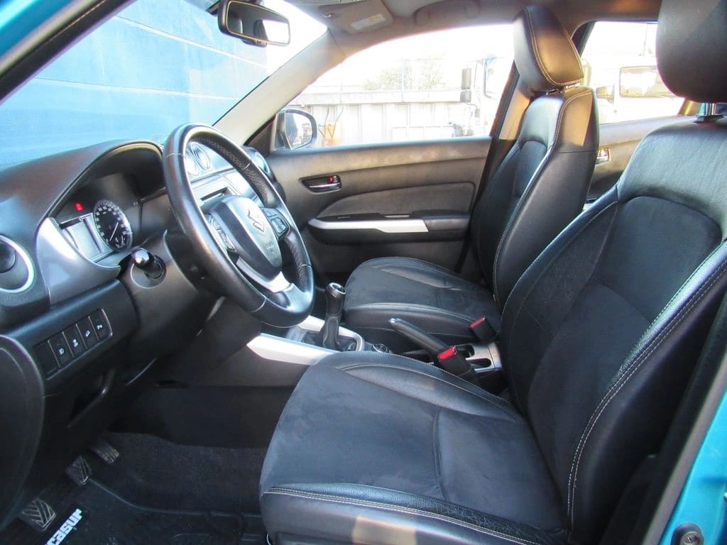 2017 Suzuki VITARA 1.6 - Miniatura 2