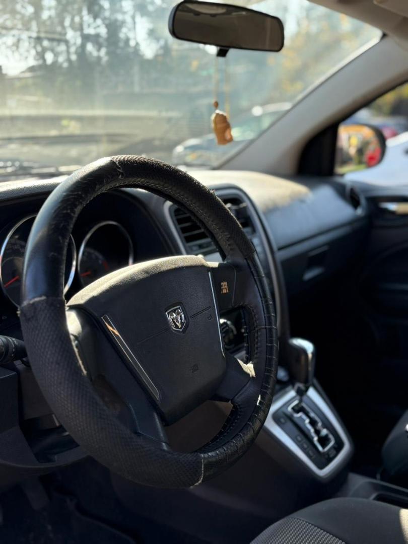 2012 Dodge CALIBER Negro - Miniatura 7