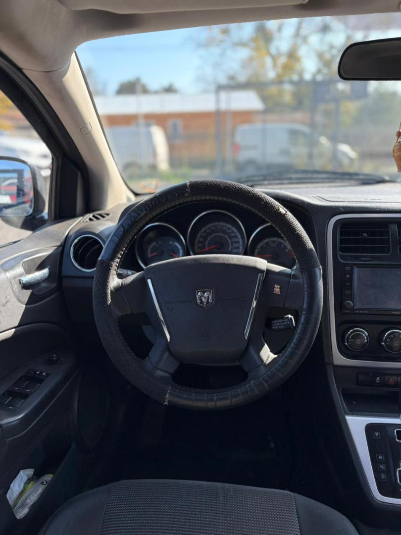2012 Dodge CALIBER Negro - Miniatura 9