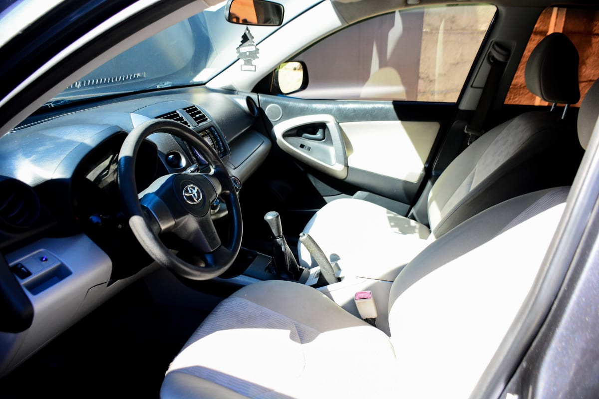 2012 TOYOTA RAV4 LUJO - Miniatura 8