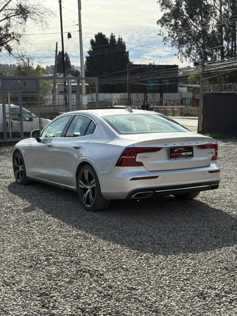 2021 Volvo S90 D5 INSCRIPTION D5 Gris - Miniatura 6