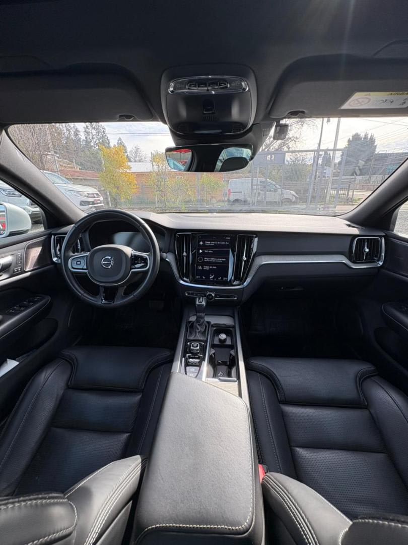 2021 Volvo S90 D5 INSCRIPTION D5 Gris - Miniatura 8