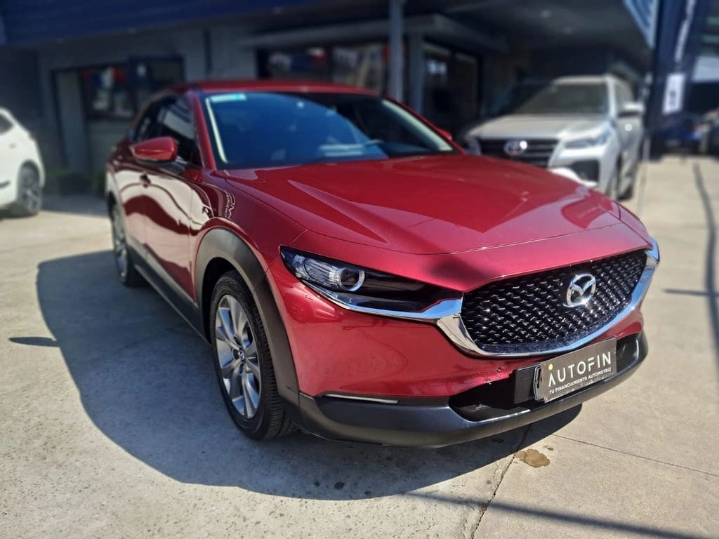 2022 Mazda CX-30 CORE - Miniatura 2