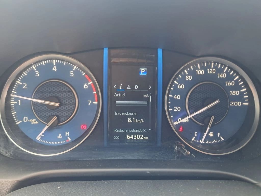 2022 TOYOTA FORTUNER 2.7 - Miniatura 6