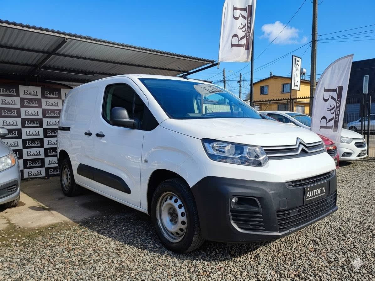 2020 Citroën Berlingo 1.6 diesel Blanco - Miniatura 3