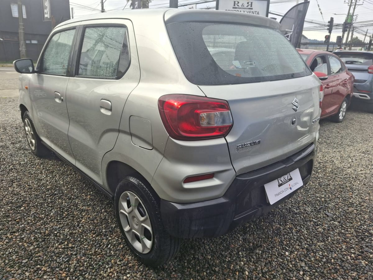2023 Suzuki Spresso glx Gris - Miniatura 4