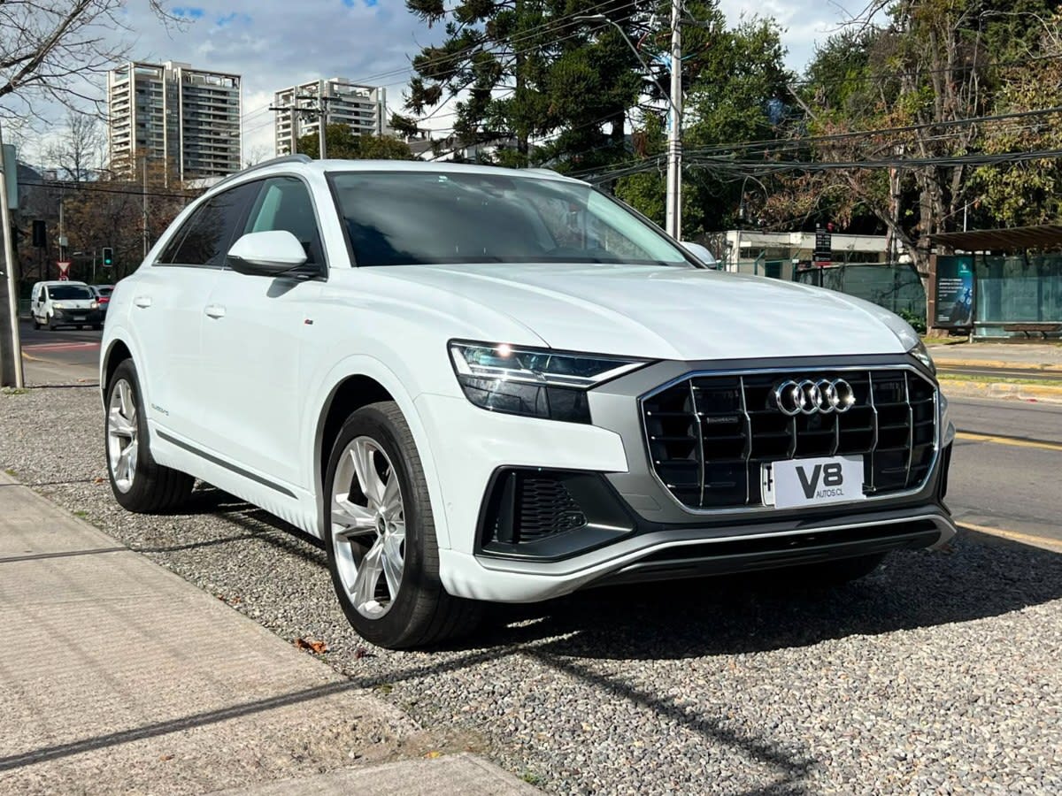 2021 Audi Q8 55 Blanco - Miniatura 3