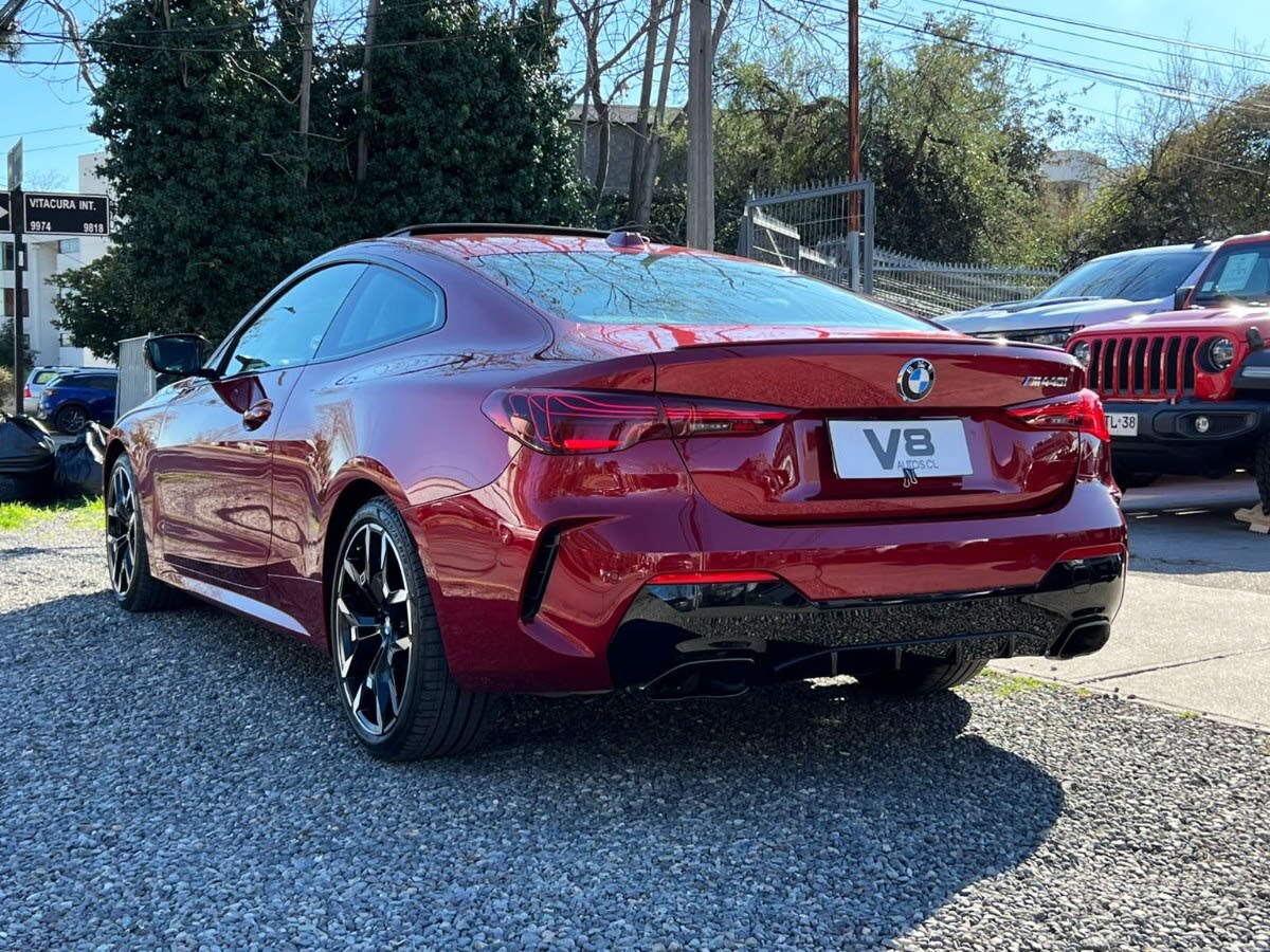 2025 BMW M440 COUPE Rojo - Miniatura 4