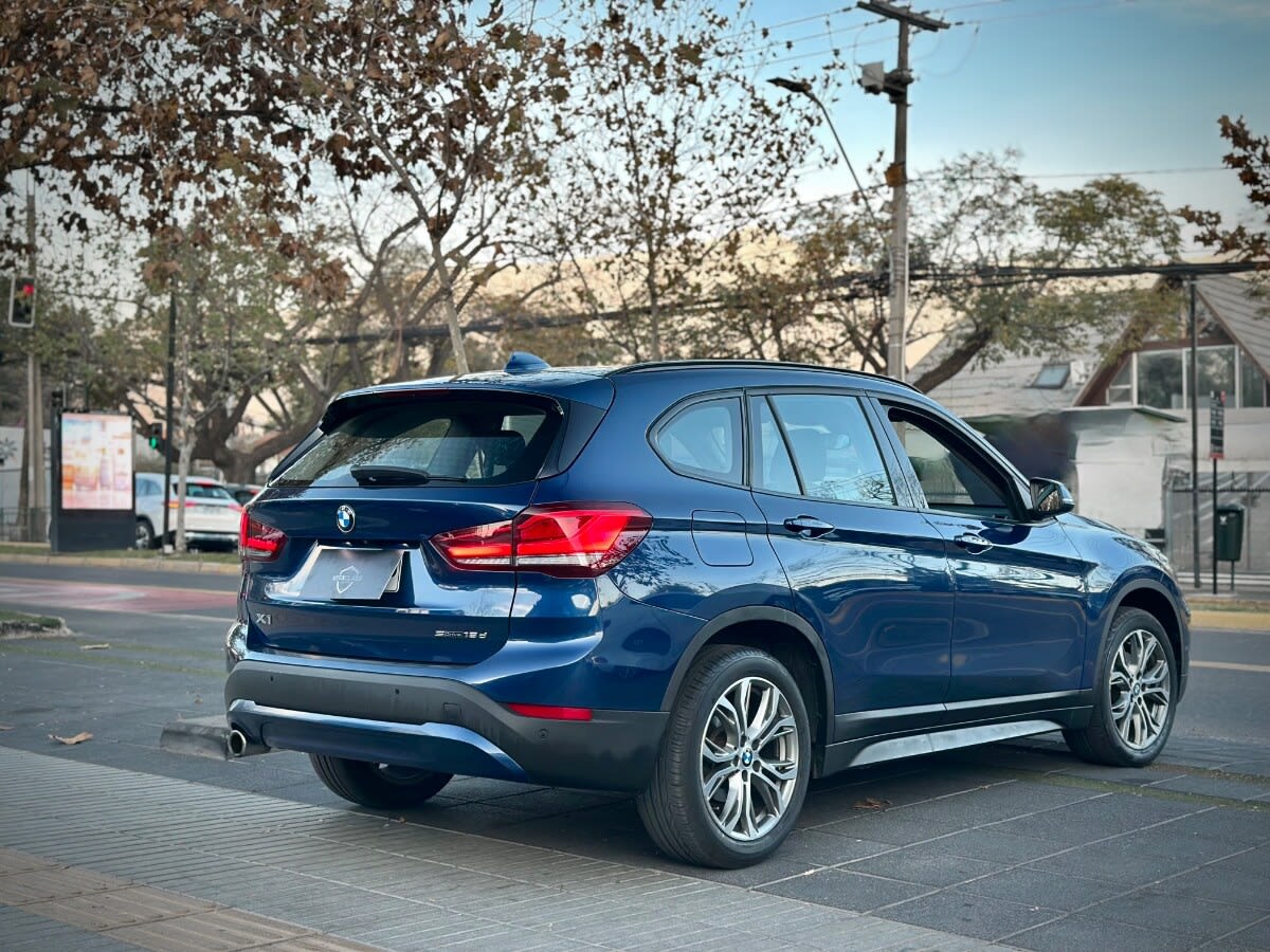 2022 BMW X1 - Miniatura 6