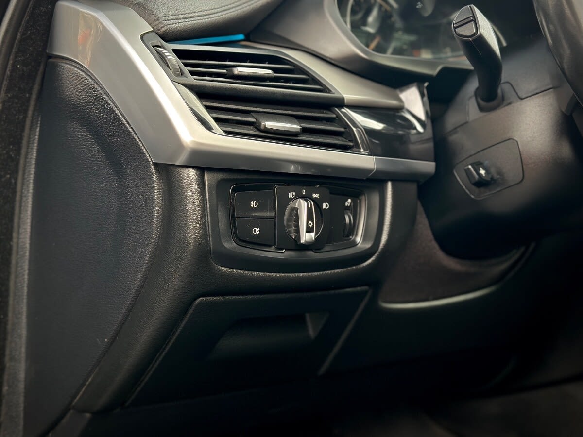 2018 BMW X6 - Miniatura 9
