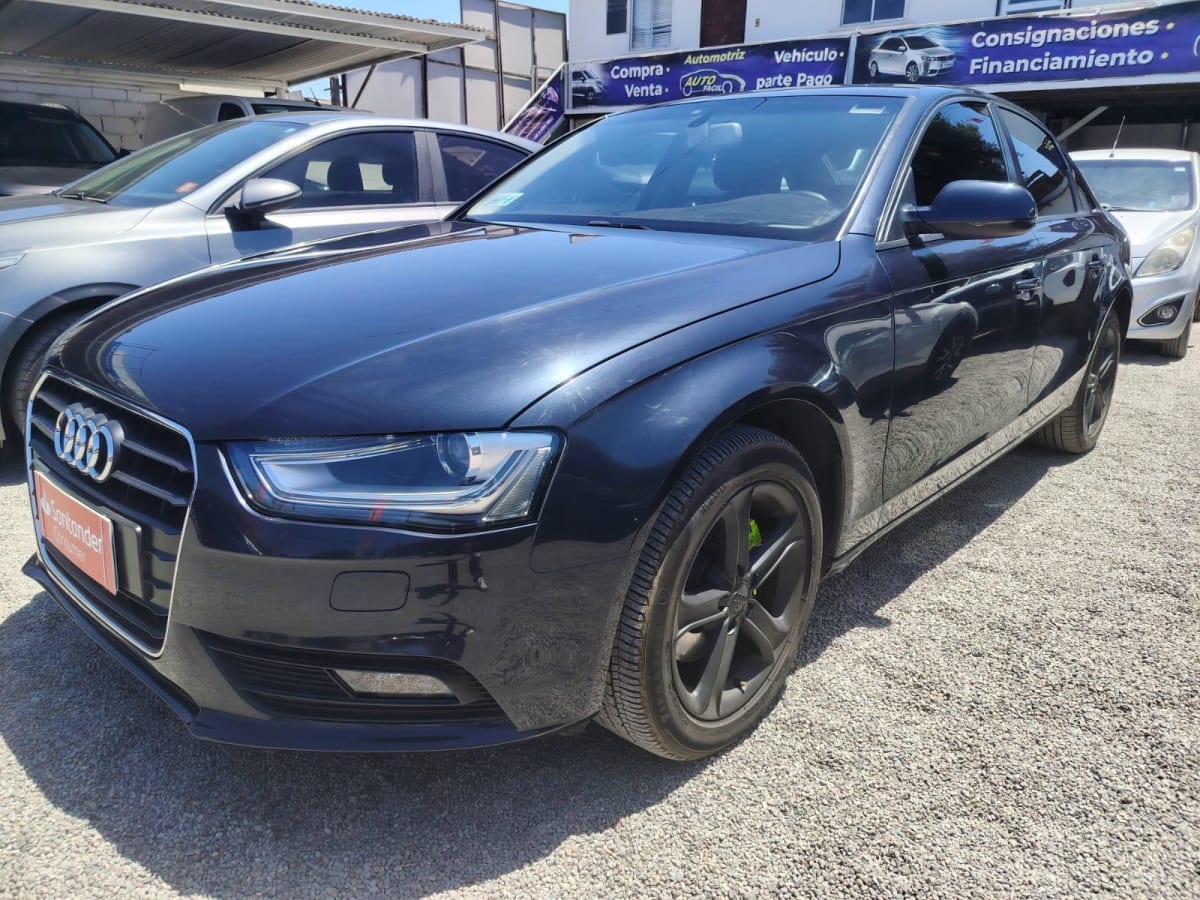 2015 Audi A4 1.8 Azul - Miniatura 2
