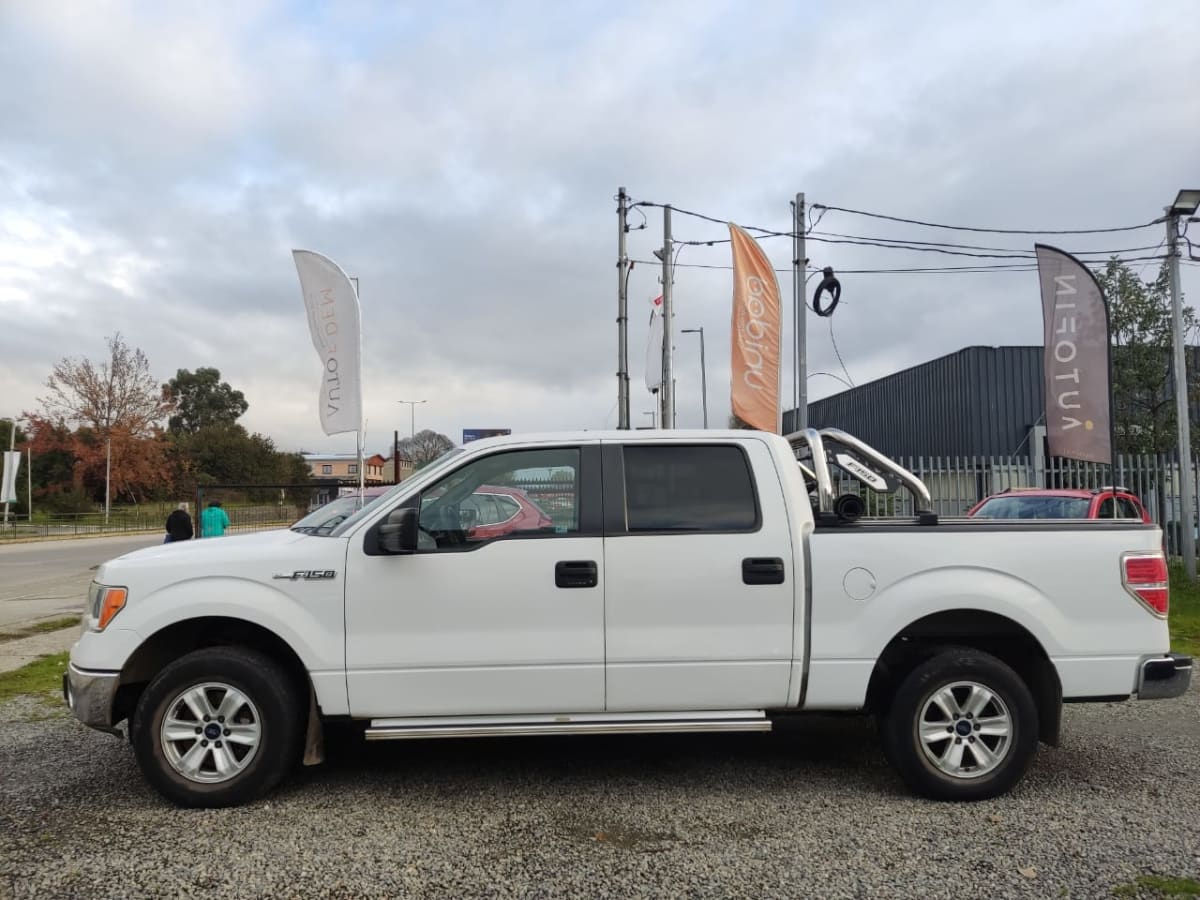 2013 Ford F-150 Blanco - Miniatura 6