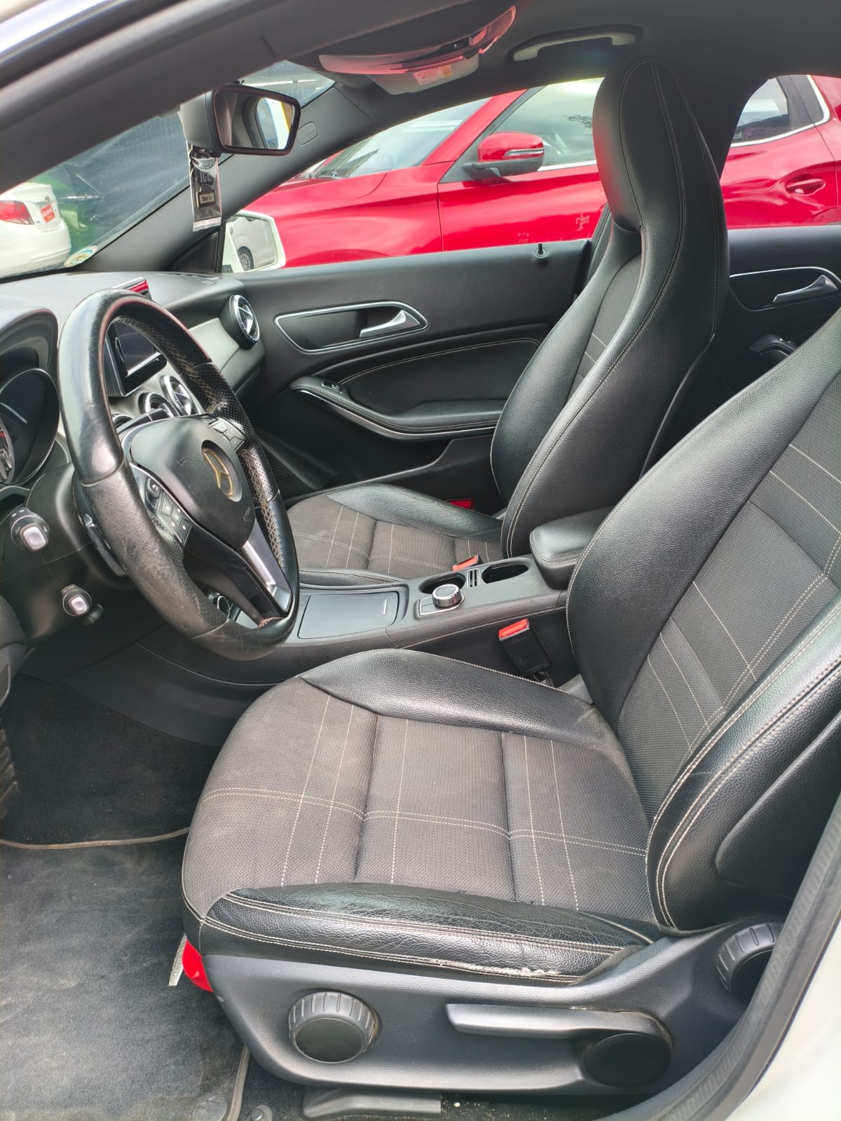 2015 Mercedes Benz CLA200 1.6 Blanco - Miniatura 10