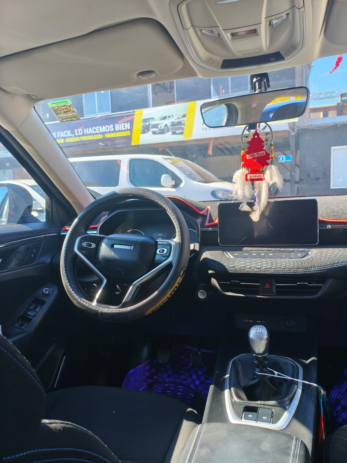 2023 Haval JOLION 1.5T Negro - Miniatura 8