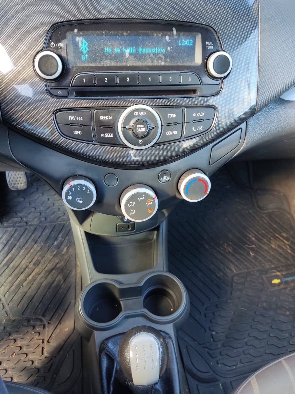 2015 Chevrolet Spark Gt - Miniatura 10
