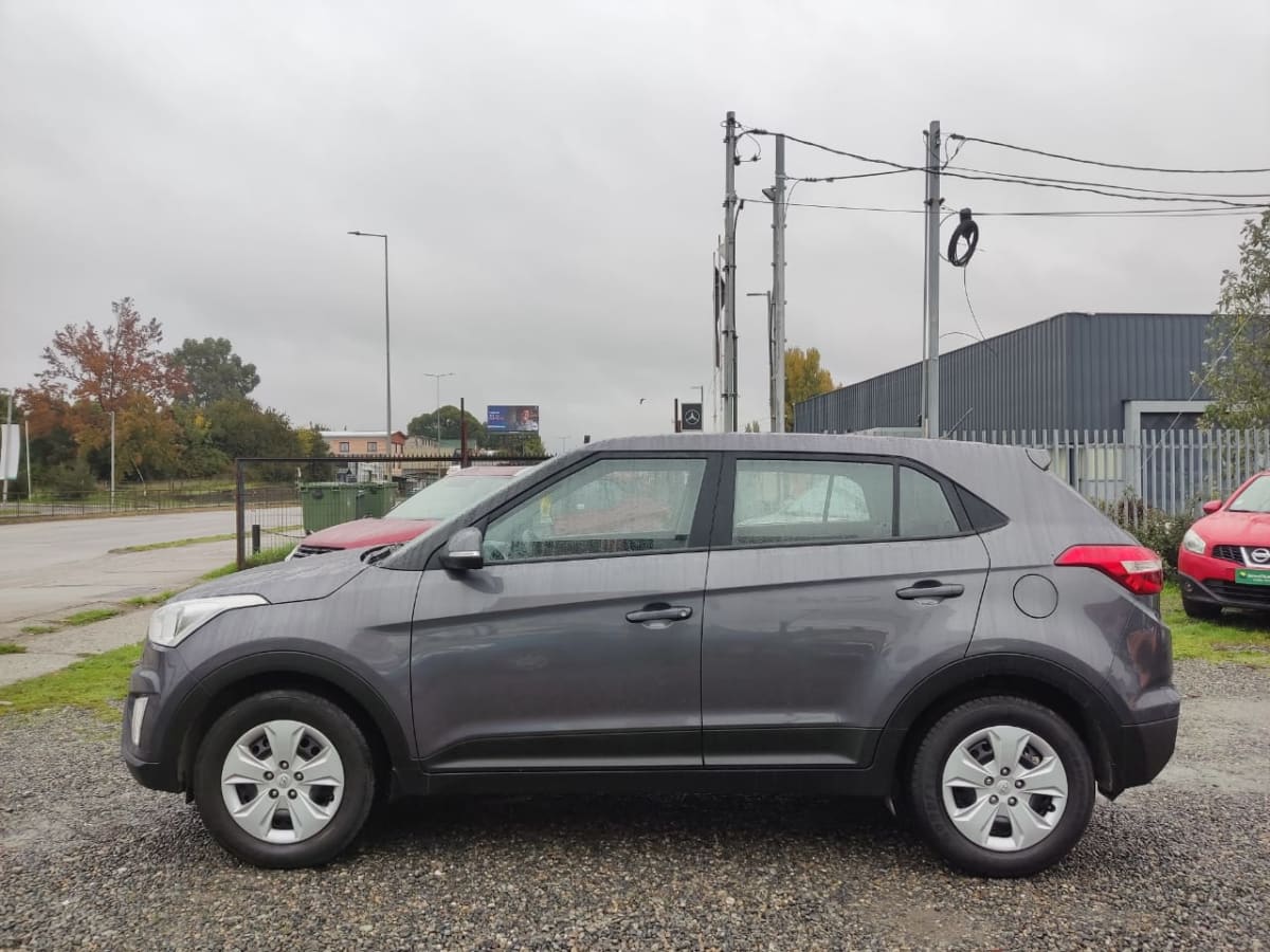 2018 Hyundai Creta Gris - Miniatura 5