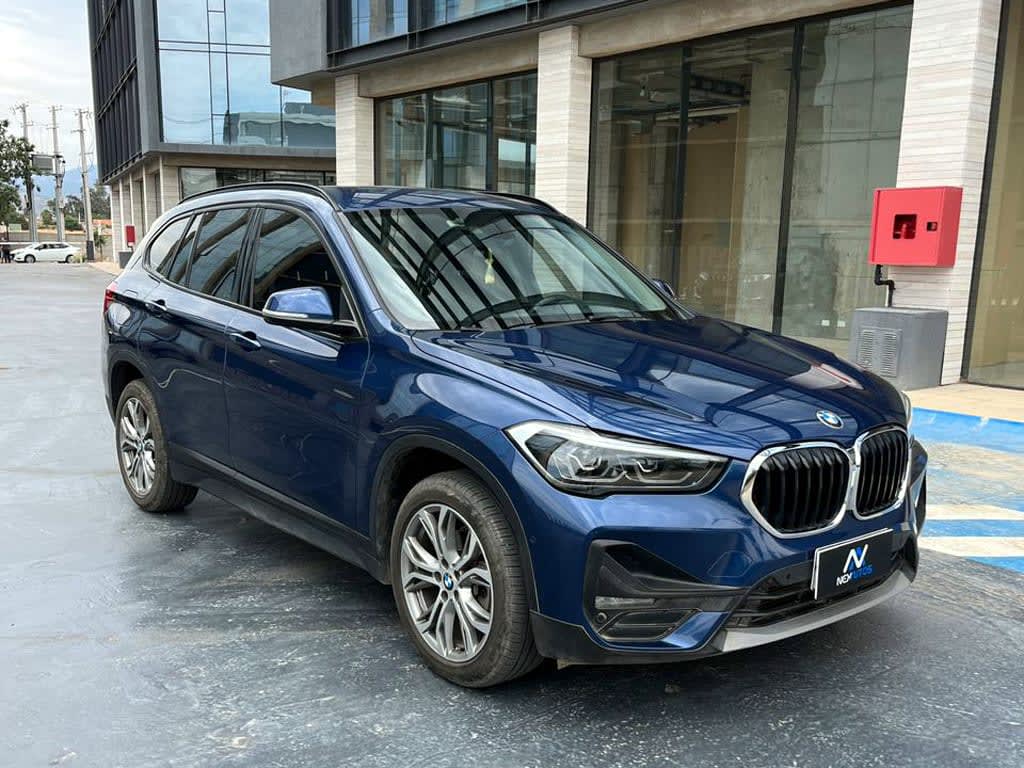 2022 BMW X1 - Miniatura 3