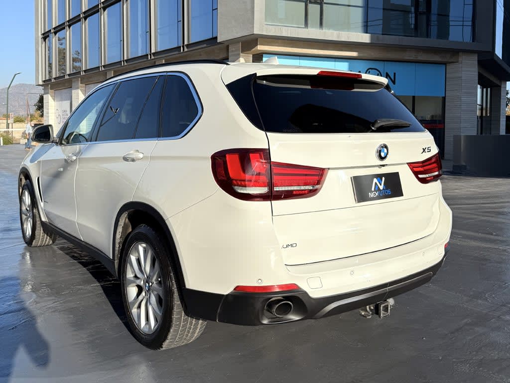 2016 BMW X5 - Miniatura 6