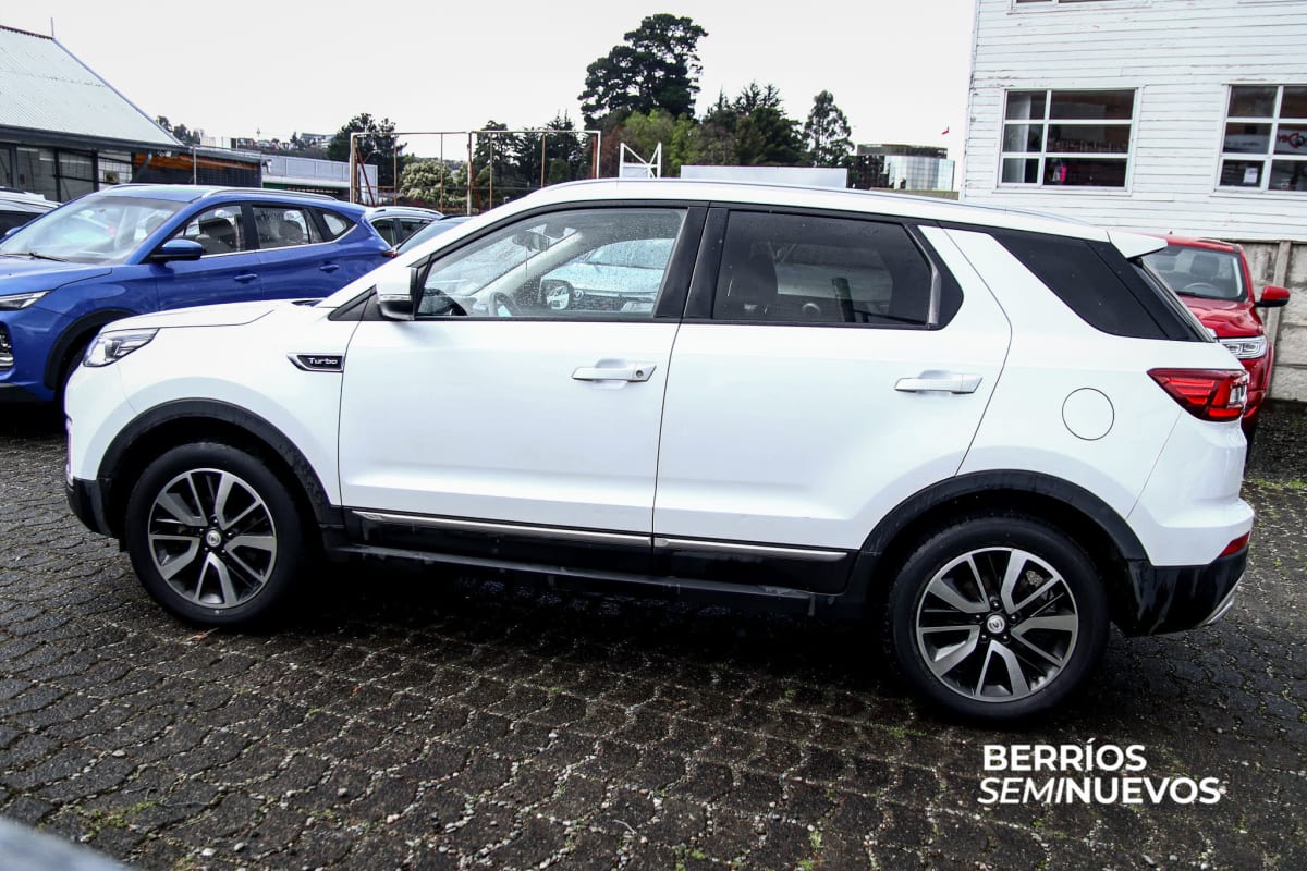 2022 Changan CS55 1.5 1.5 Blanco - Miniatura 3