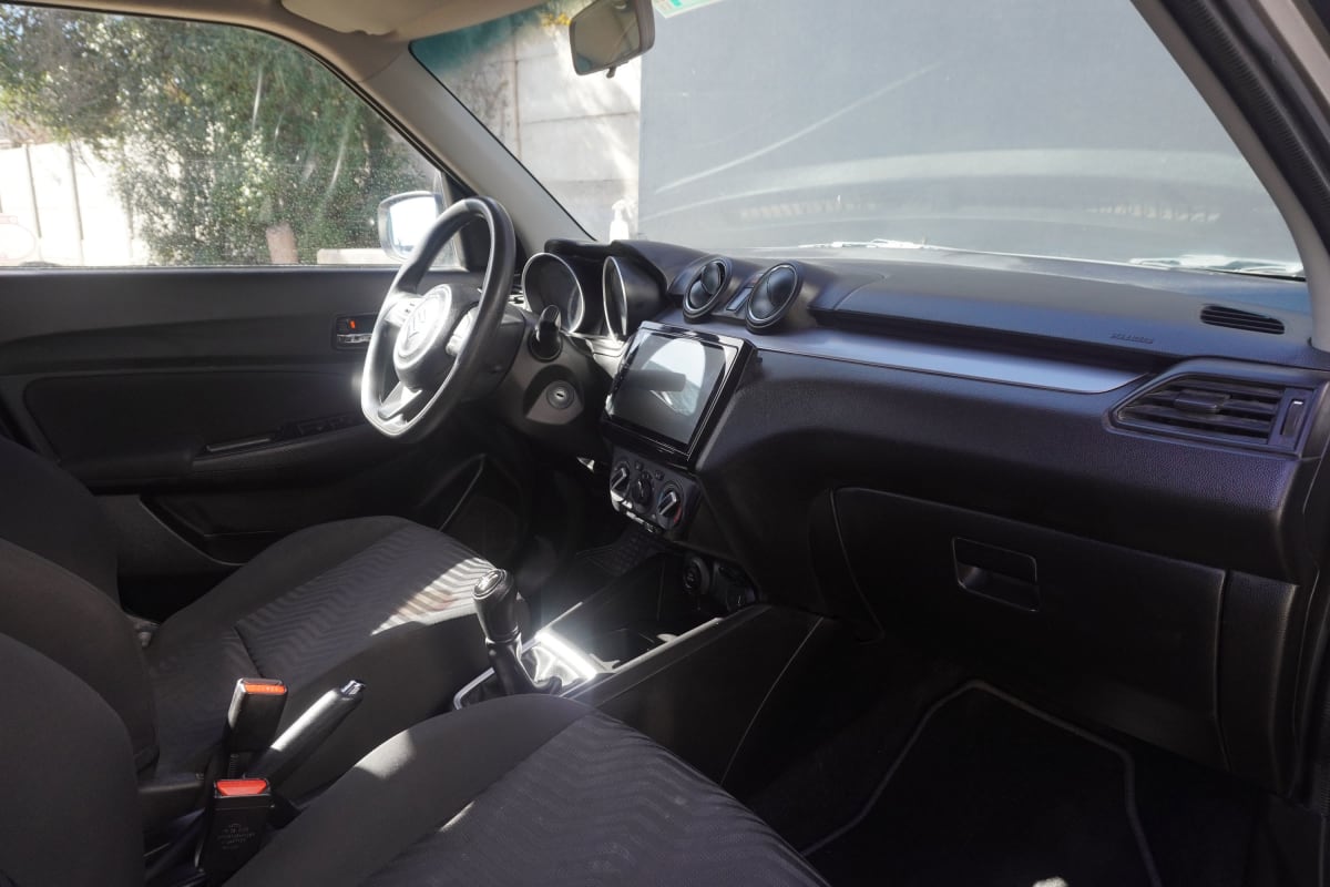 2024 Suzuki SWIFT 1.2 - Miniatura 7