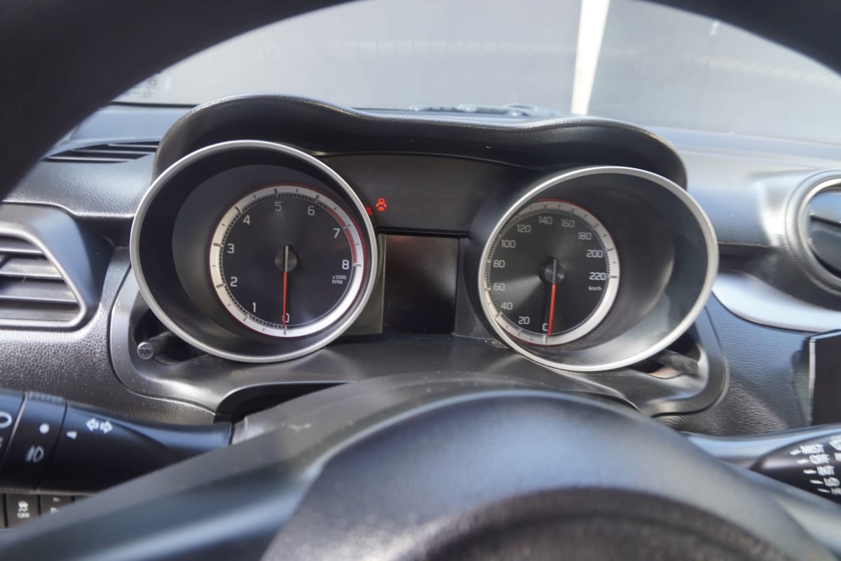 2024 Suzuki SWIFT 1.2 - Miniatura 5