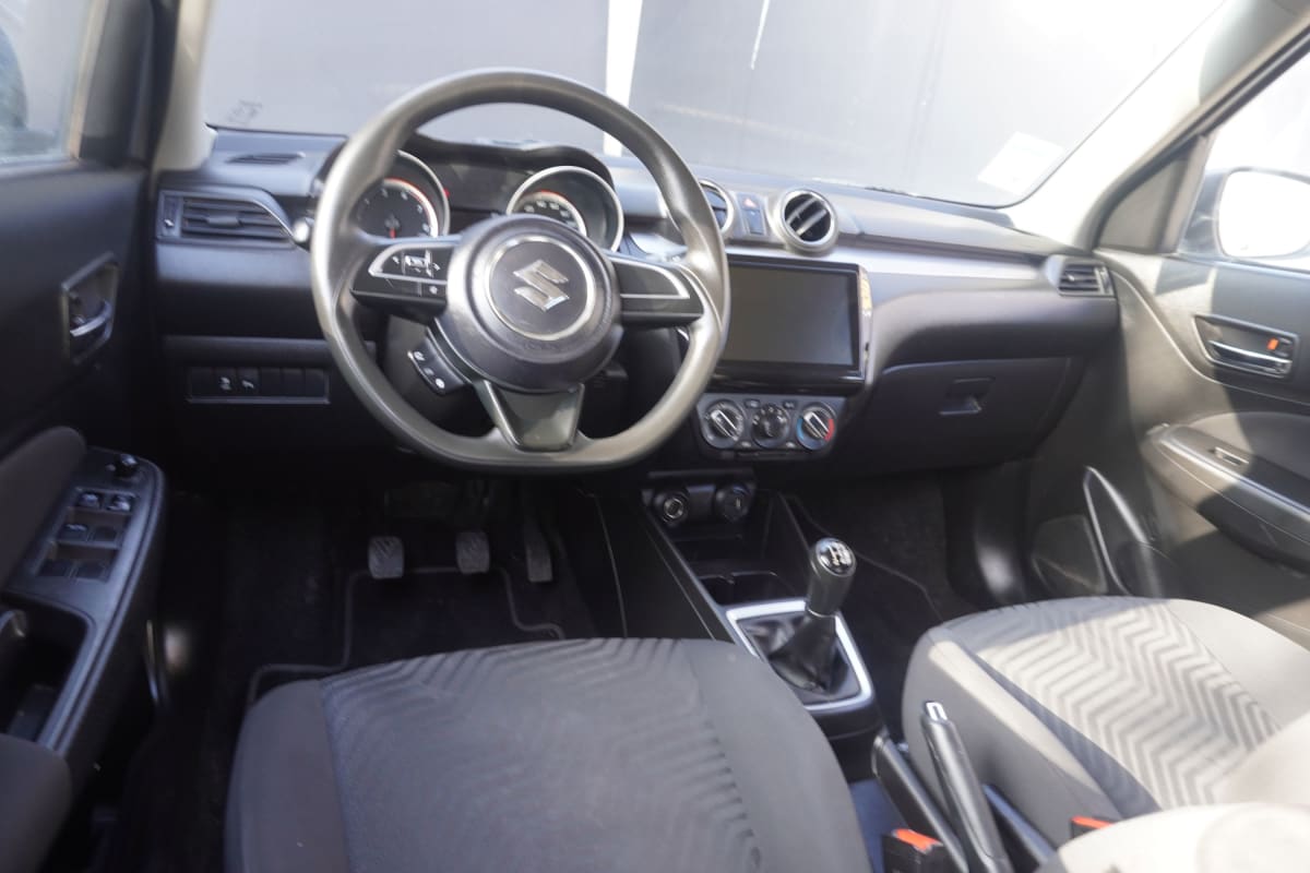2024 Suzuki SWIFT 1.2 - Miniatura 6