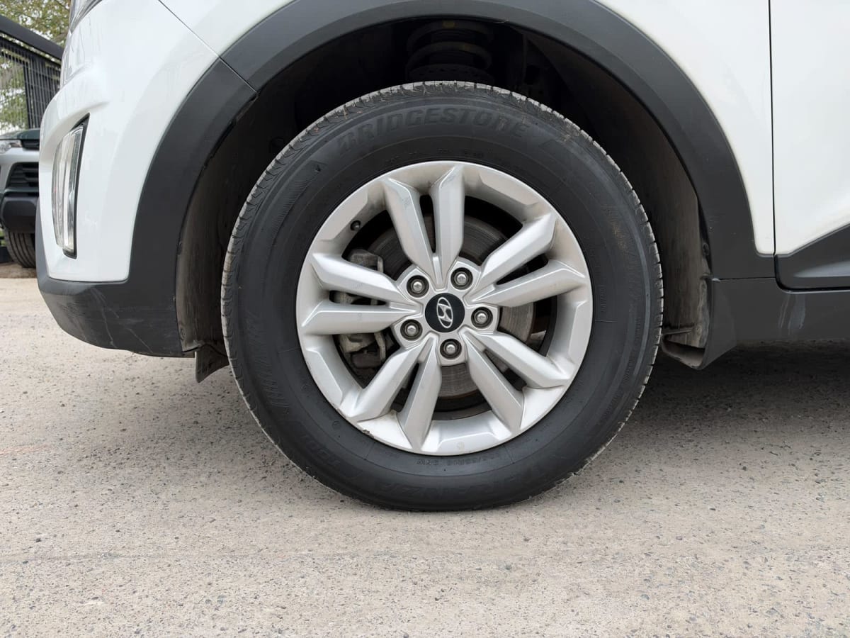 2017 Hyundai Creta GLS Blanco - Miniatura 9