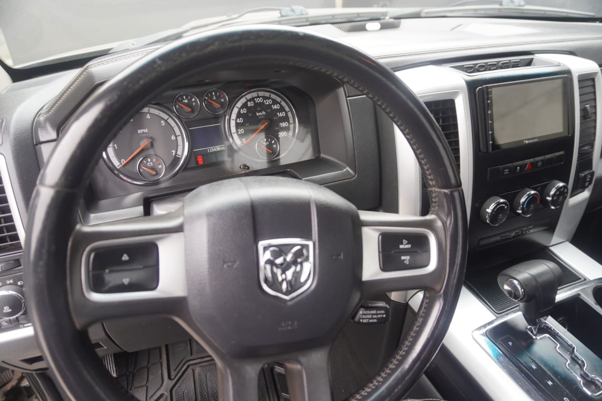 2012 Dodge Ram 1500 - Miniatura 10