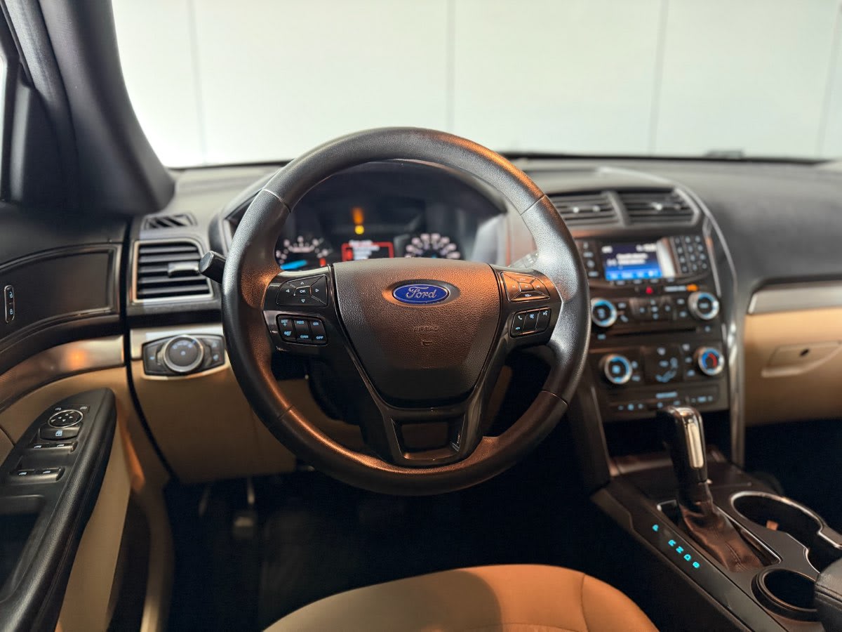 2017 Ford EXPLORER ECOBOOST LTD 2.3 AUT Blanco - Miniatura 9